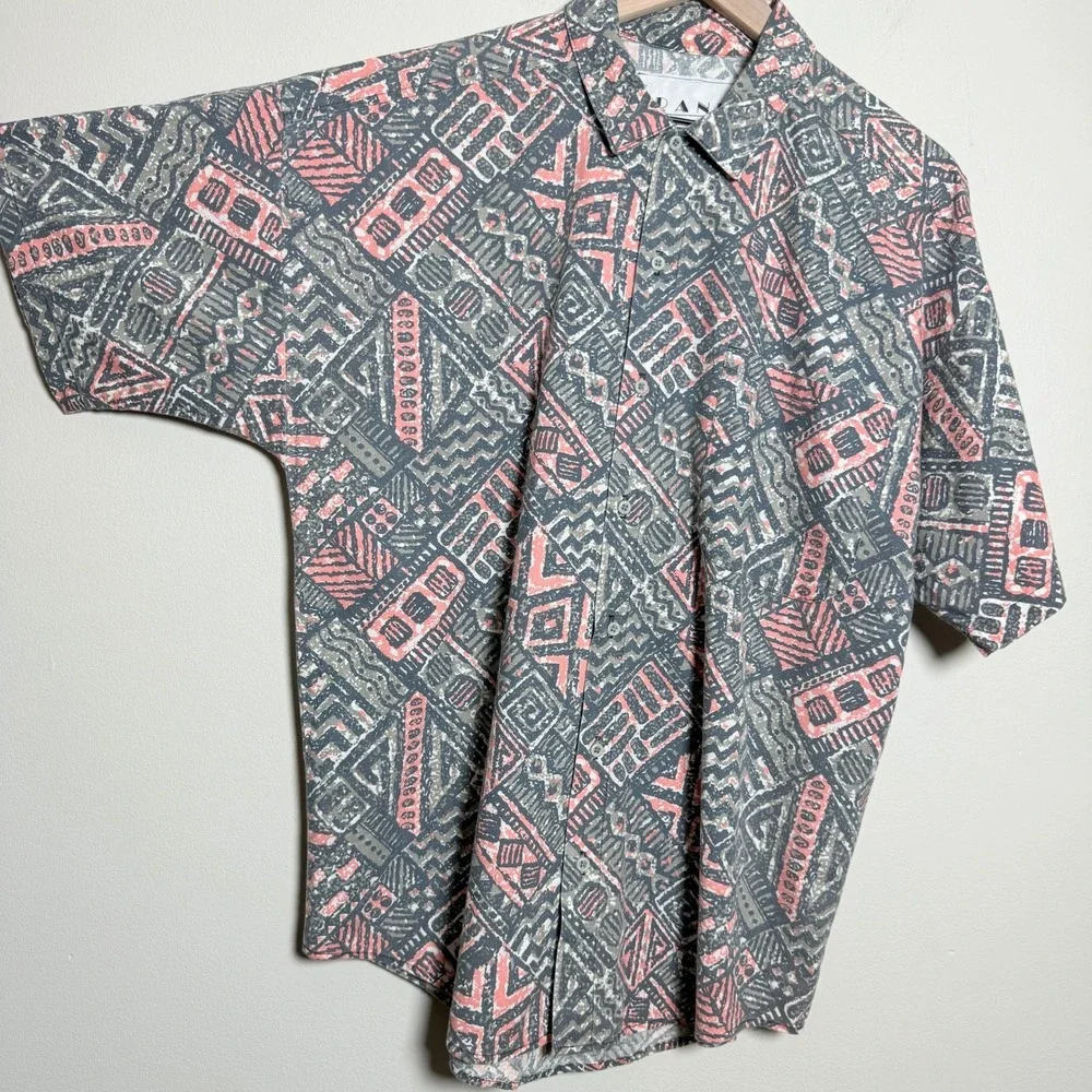 Frank VTG Mens Button Up Shirt M Gray Pink Geometric Tribal 90s‎ Streetwear